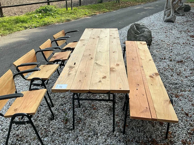 Eetkamertafel met bank en 4 stoelen - afbeelding 3 van  6