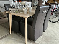 Eetkamertafel met stoel - afbeelding 1 van  5