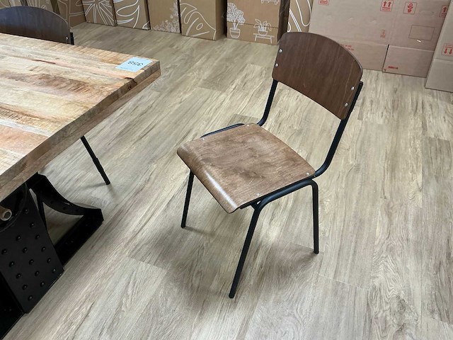 Eetkamertafel met stoelen - afbeelding 4 van  6