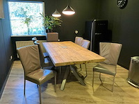 Eetkamertafel met stoelen - afbeelding 1 van  12