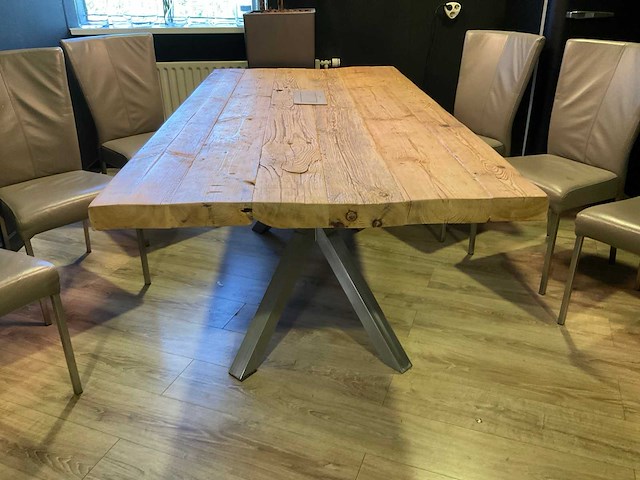 Eetkamertafel met stoelen - afbeelding 10 van  12