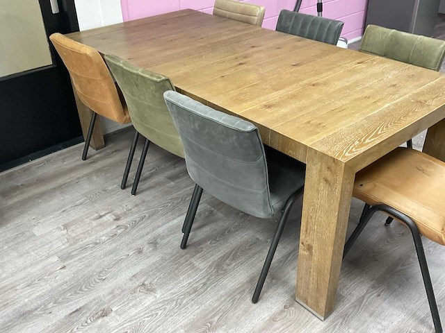 Eetkamertafel met stoelen - afbeelding 2 van  3