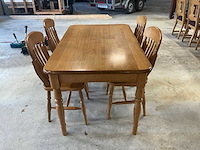 Eetkamertafel met stoelen - afbeelding 2 van  5