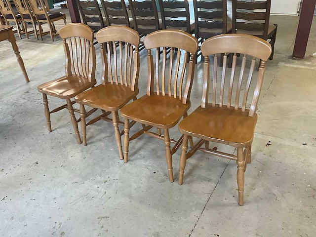 Eetkamertafel met stoelen - afbeelding 4 van  5