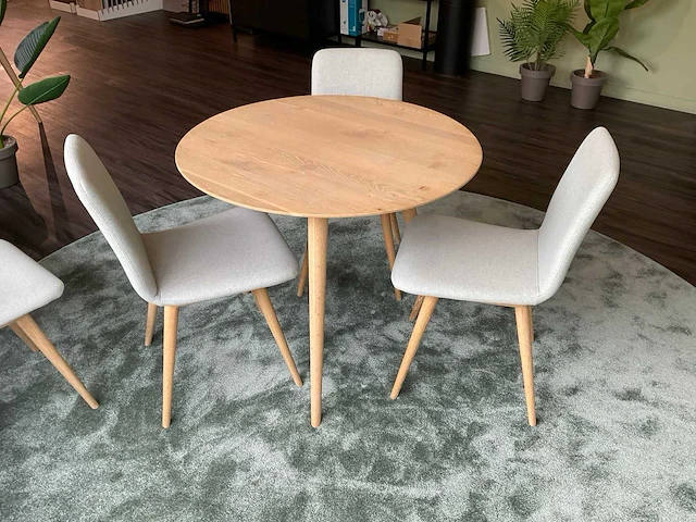 Eetkamertafel met stoelen - afbeelding 2 van  4