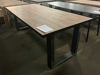 Eetkamertafel robuust 220 cm - afbeelding 1 van  6