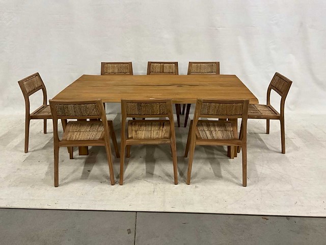 Eetkamertafel set met 8 stoelen - afbeelding 1 van  3