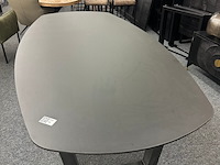 Eetkamertafel simon deens ovaal 240cm, eiken, zwart - afbeelding 4 van  5
