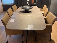 Eetkamertafel sumisura, bootvorm - afbeelding 1 van  6
