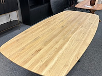 Eetkamertafel tim 240cm, hjort knudsen, naturel gelakt - afbeelding 3 van  7