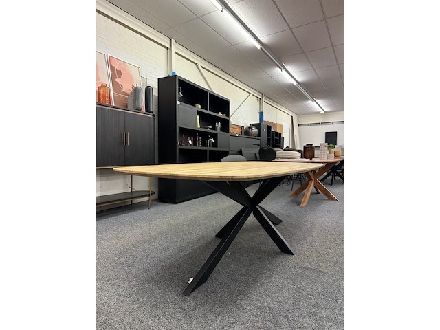 Eetkamertafel tim 240cm, hjort knudsen, naturel gelakt - afbeelding 5 van  7