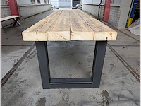 Eetkamertafel van gerecycled hout met metalen poot 300 x 80 cm - afbeelding 3 van  3