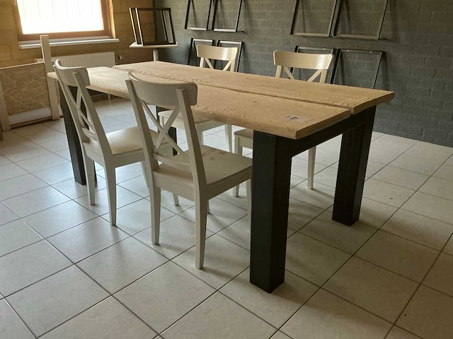 Eetkamertafel - afbeelding 1 van  3