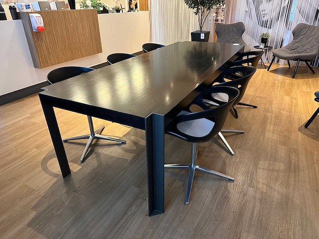 Eetkamertafel - afbeelding 1 van  7