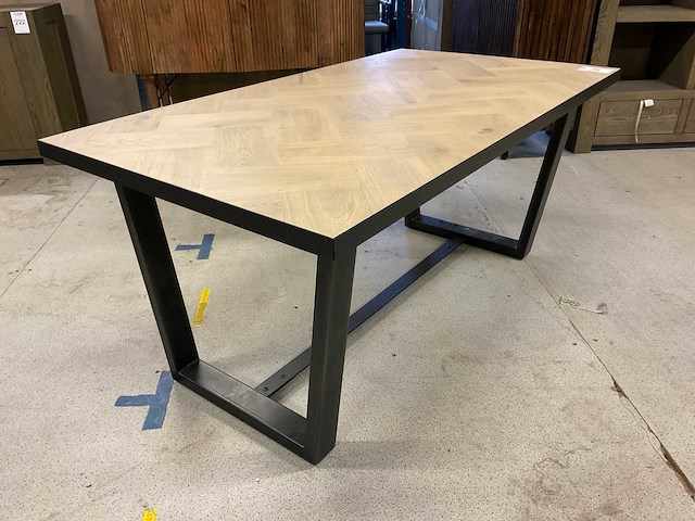 Eetkamertafel - afbeelding 1 van  4