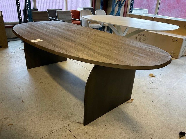 Eetkamertafel - afbeelding 1 van  8
