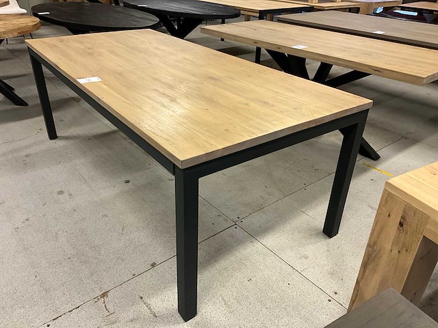 Eetkamertafel - afbeelding 2 van  4
