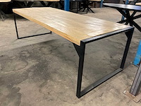 Eetkamertafel - afbeelding 1 van  4