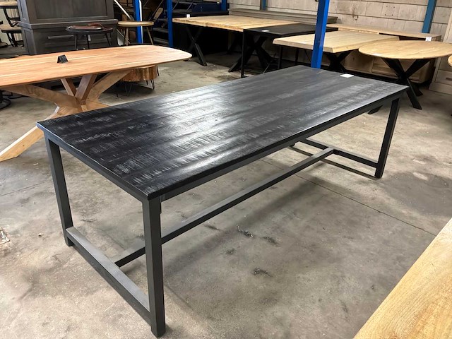 Eetkamertafel - afbeelding 1 van  4