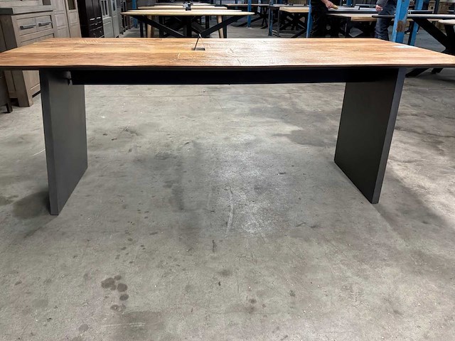 Eetkamertafel - afbeelding 2 van  4