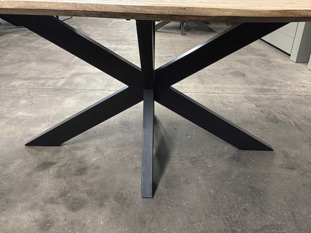 Eetkamertafel - afbeelding 1 van  3