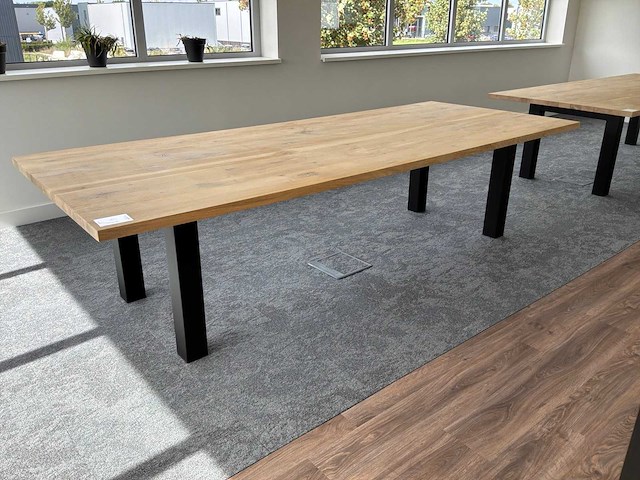 Eetkamertafel - afbeelding 1 van  3