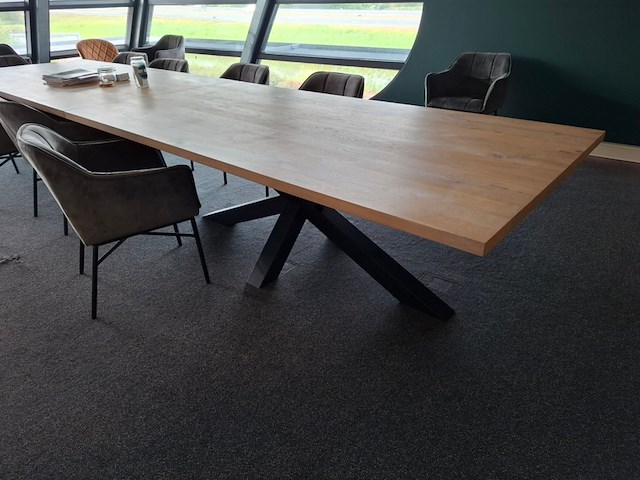 Eetkamertafel - afbeelding 1 van  3