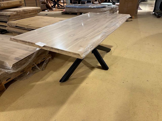 Eettafel - boomstamtafel - afbeelding 1 van  5