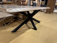 Eettafel - boomstamtafel - afbeelding 4 van  5