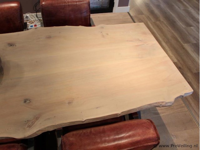 Eettafel eiken boomstamtafel - afbeelding 4 van  5