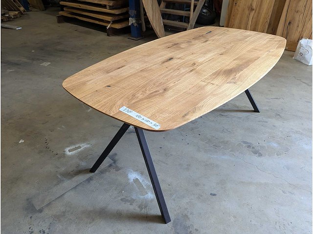 Eettafel eiken deens ovaal. 180 x 100 x 76cm. metalen y onderstel - afbeelding 1 van  3