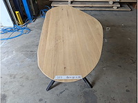 Eettafel eiken organisch. 180 x 90 x 76cm. metaal y onderstel - afbeelding 3 van  3