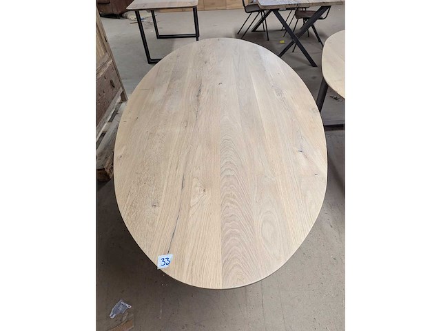 Eettafel eiken ovaal verjongde rand 200x110cm - afbeelding 3 van  3