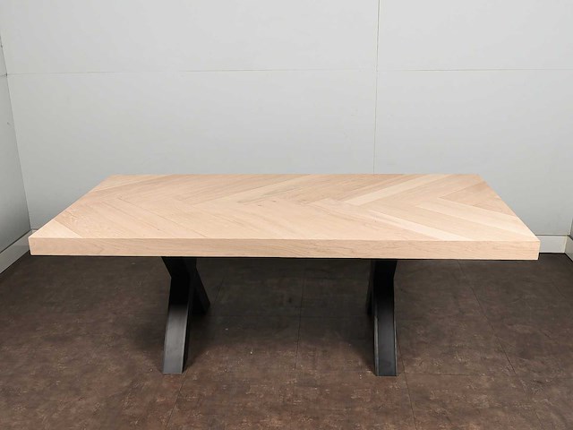 Eettafel eiken visgraat blad 180 x 98 cm - afbeelding 2 van  3