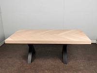 Eettafel eiken visgraat blad 180 x 98 cm - afbeelding 2 van  3