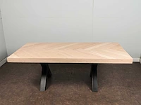 Eettafel eiken visgraat blad 180 x 98 cm - afbeelding 3 van  4