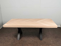 Eettafel eiken visgraat blad 220 x 98 cm - afbeelding 3 van  4