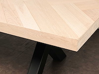 Eettafel eiken visgraat blad 220 x 98 cm - afbeelding 4 van  4