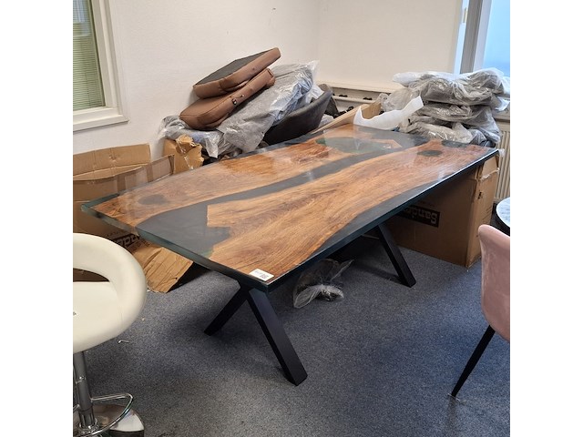 Eettafel, epoxy - afbeelding 1 van  5