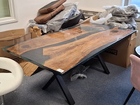 Eettafel, epoxy - afbeelding 1 van  5