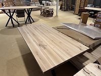 Eettafel, massief eiken, zwart metalen spinpoot - afbeelding 6 van  6