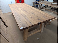 Eettafel oud eiken epoxy mat afgelakt 250x100cm - afbeelding 1 van  3