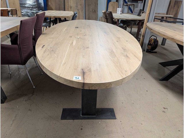 Eettafel oud eiken ovaal epoxy 280x120cm - afbeelding 2 van  3