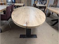 Eettafel oud eiken ovaal epoxy 280x120cm - afbeelding 2 van  3