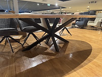 Eettafel, ovaal, massief eiken, zwart metalen spinpoot - afbeelding 5 van  5