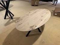Eettafel, ovaal, naturel eikenhout, zwart metalen spinpoot - afbeelding 4 van  4