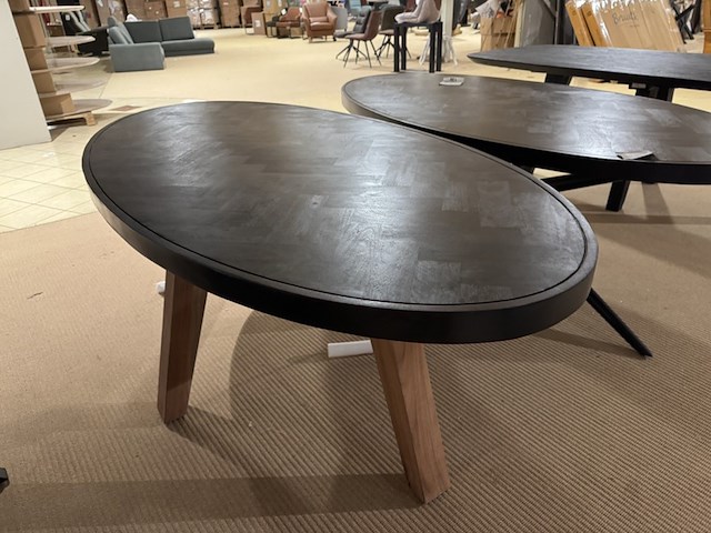 Eettafel, ovaal, zwart hardhout, houten poten - afbeelding 4 van  5