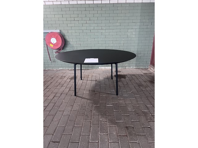 Eettafel vergadertafel rond hpl fenix, studio henk, zwart - afbeelding 1 van  10