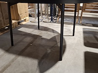 Eettafel vergadertafel rond hpl fenix, studio henk, zwart - afbeelding 7 van  10