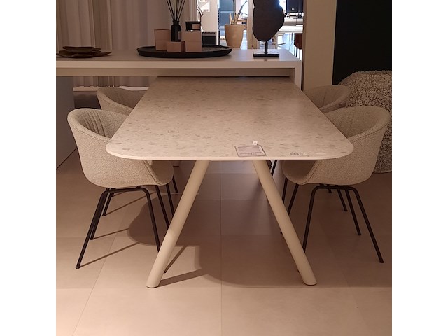 Eettafel vincent sheppard, kodo, dune white - afbeelding 1 van  8